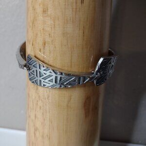 7.5 Inch Distressed Silver Tone Anne Klein Bracelet